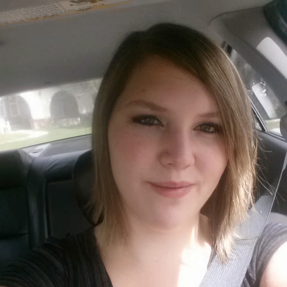 Meet your Posher, Alix